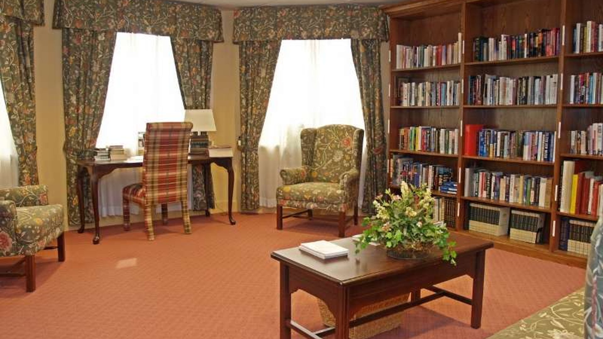 System.Collections.Generic.List`1[AFS.Common.Models.Photo] - Image 6