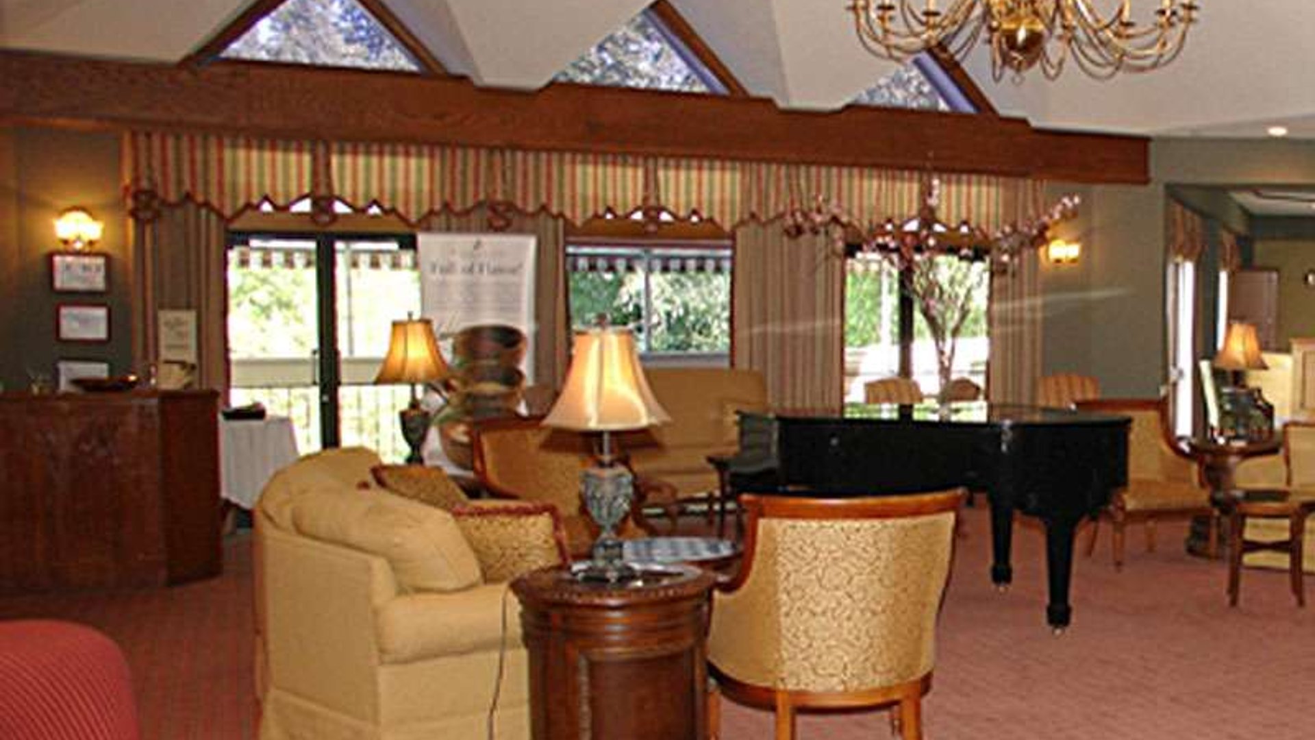 System.Collections.Generic.List`1[AFS.Common.Models.Photo] - Image 2