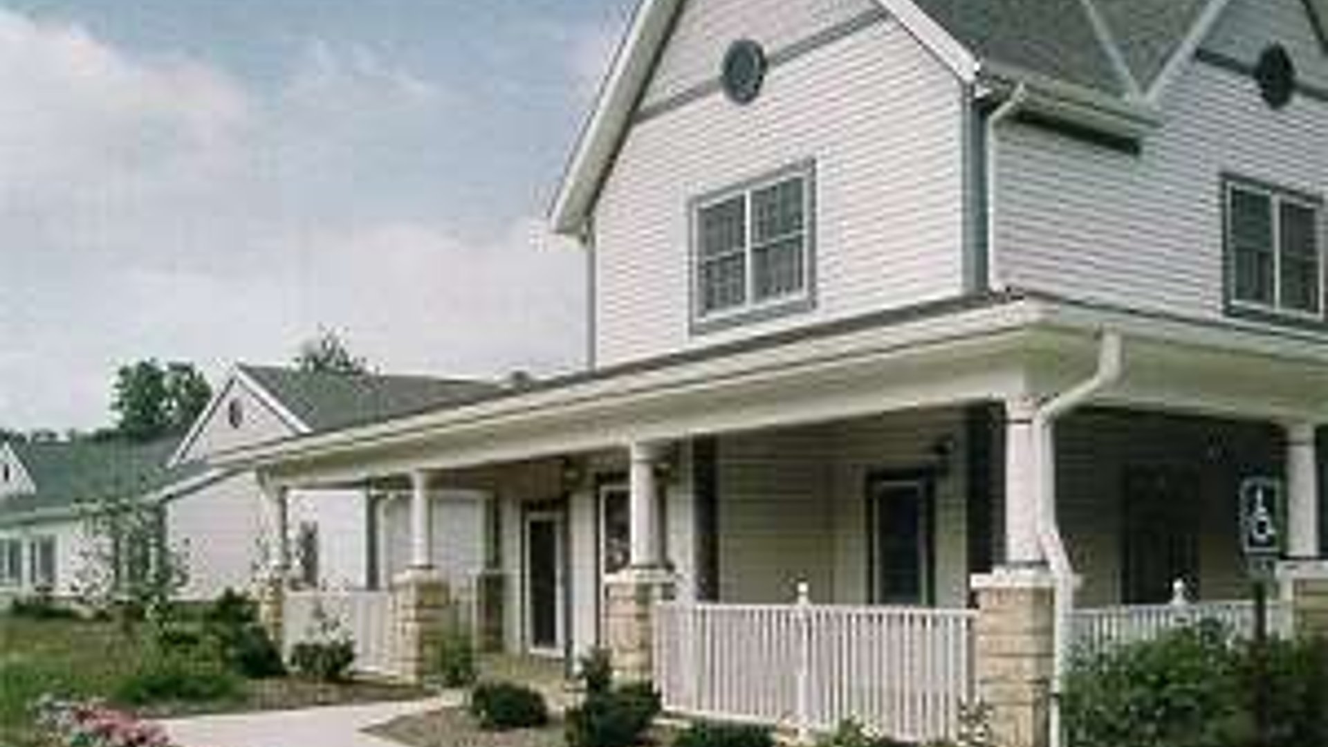 System.Collections.Generic.List`1[AFS.Common.Models.Photo] - Image 1