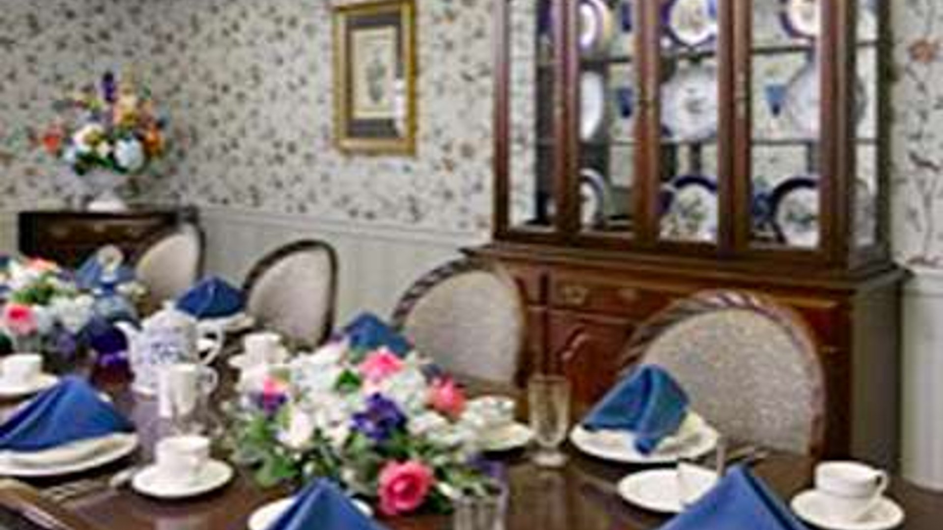 System.Collections.Generic.List`1[AFS.Common.Models.Photo] - Image 3