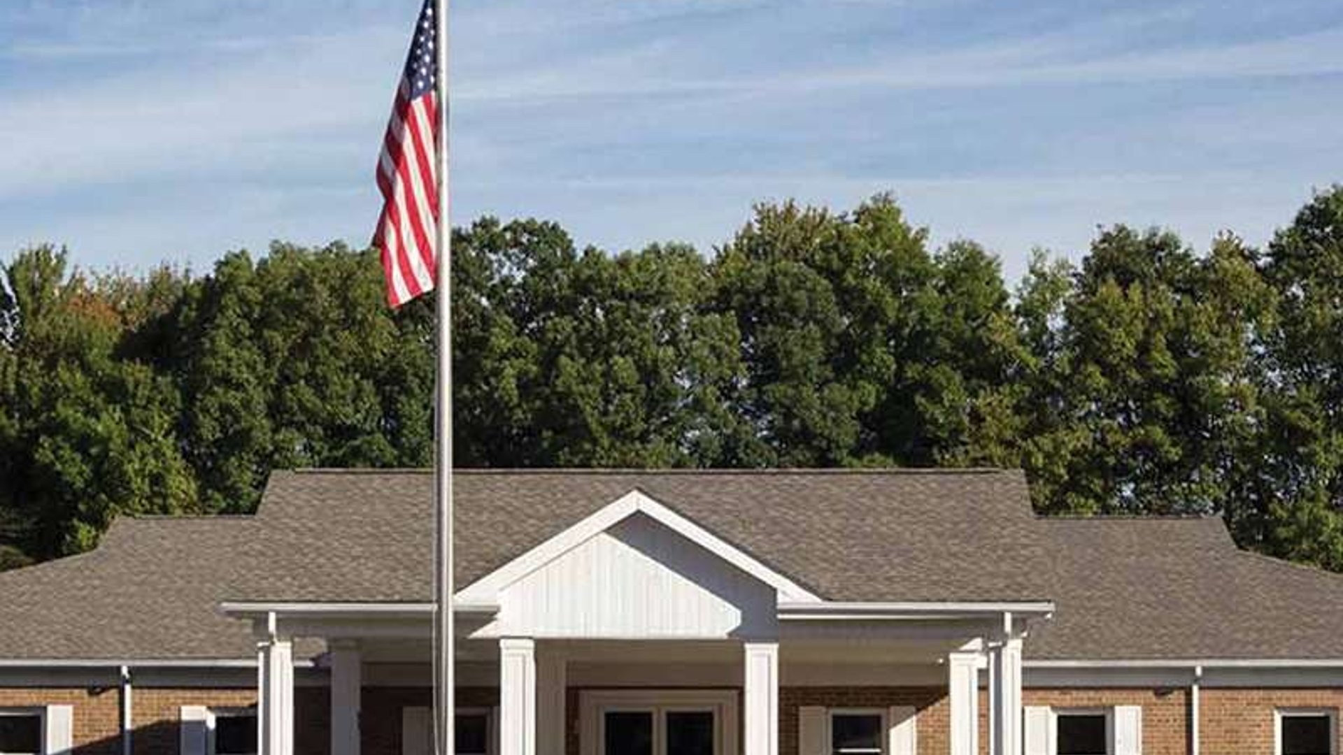 System.Collections.Generic.List`1[AFS.Common.Models.Photo] - Image 1