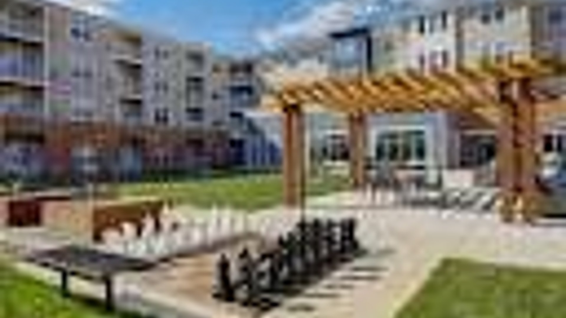 System.Collections.Generic.List`1[AFS.Common.Models.Photo] - Image 2