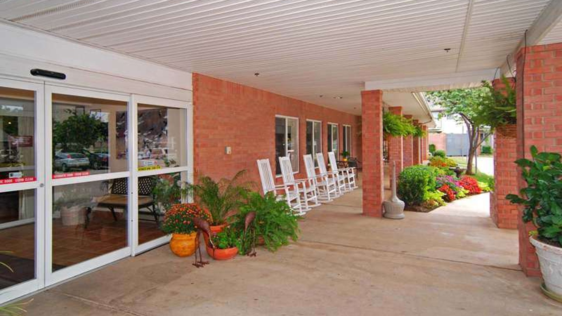 System.Collections.Generic.List`1[AFS.Common.Models.Photo] - Image 6