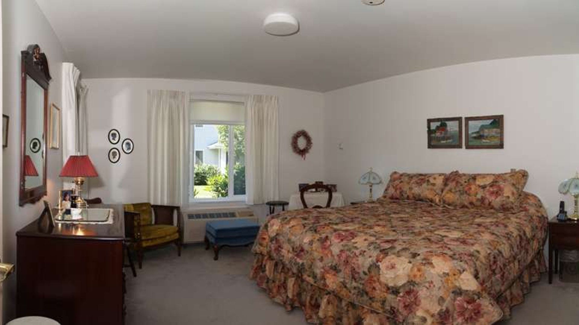 System.Collections.Generic.List`1[AFS.Common.Models.Photo] - Image 5