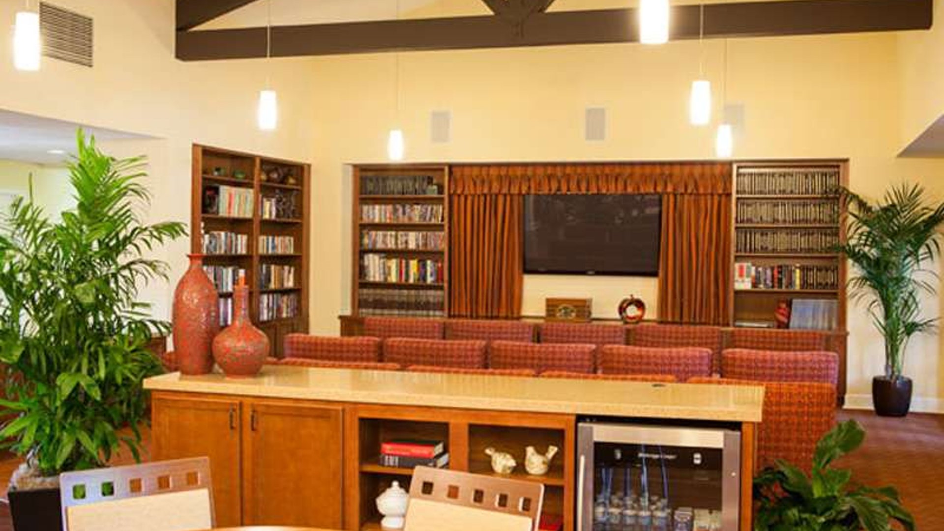 System.Collections.Generic.List`1[AFS.Common.Models.Photo] - Image 5