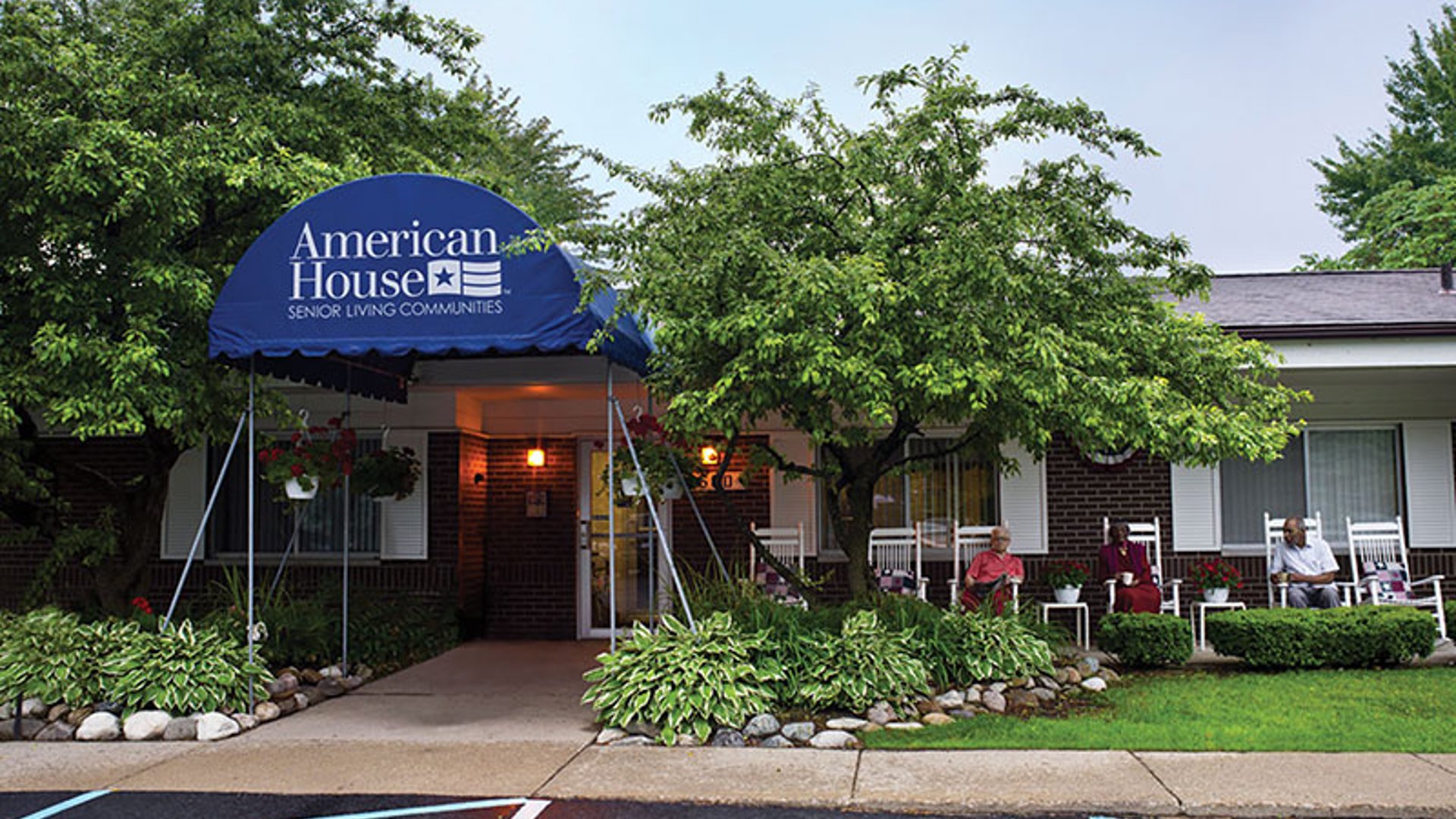 System.Collections.Generic.List`1[AFS.Common.Models.Photo] - Image 1