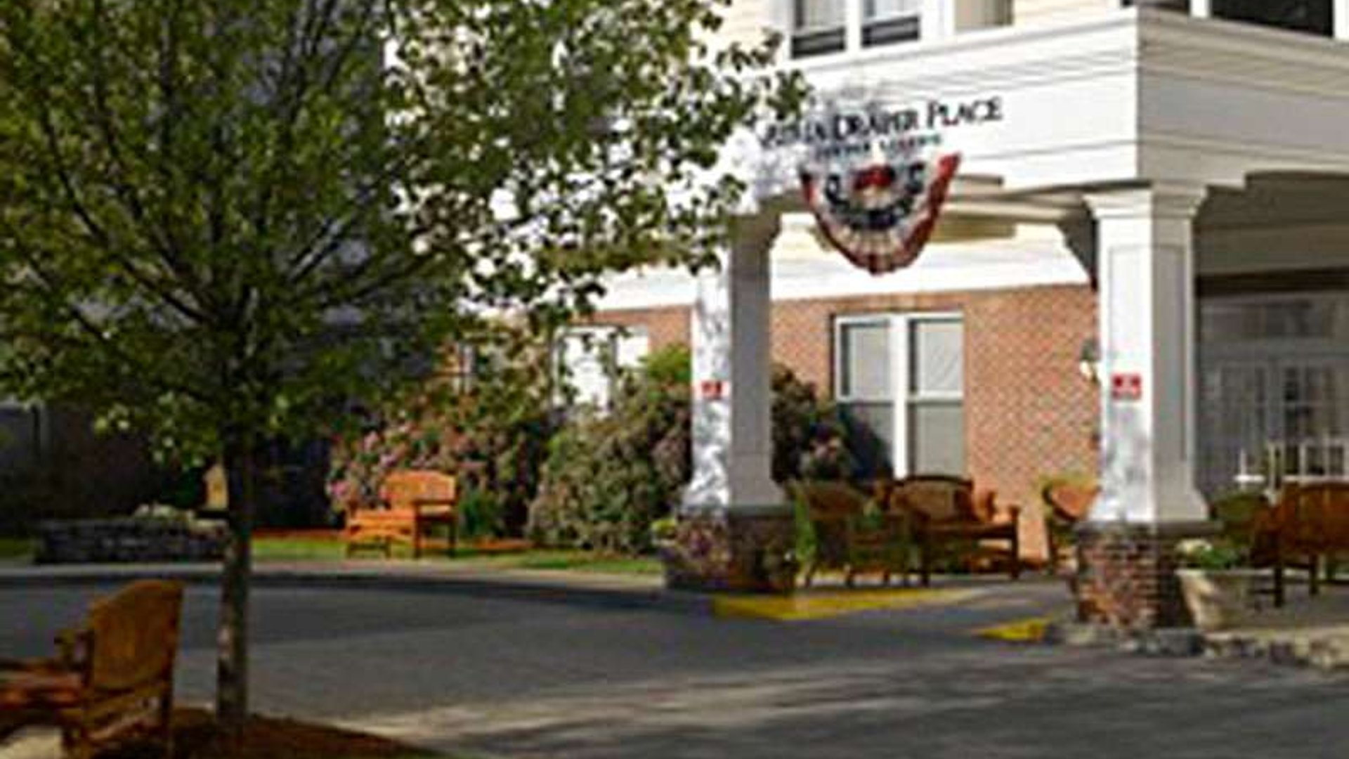 System.Collections.Generic.List`1[AFS.Common.Models.Photo] - Image 3