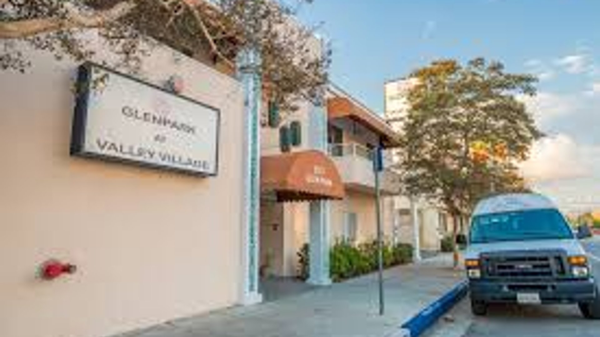 System.Collections.Generic.List`1[AFS.Common.Models.Photo] - Image 1