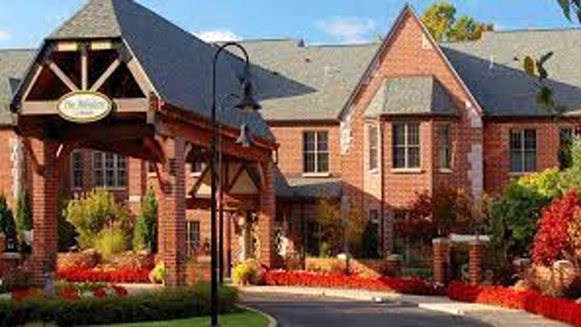 System.Collections.Generic.List`1[AFS.Common.Models.Photo] - Image 1