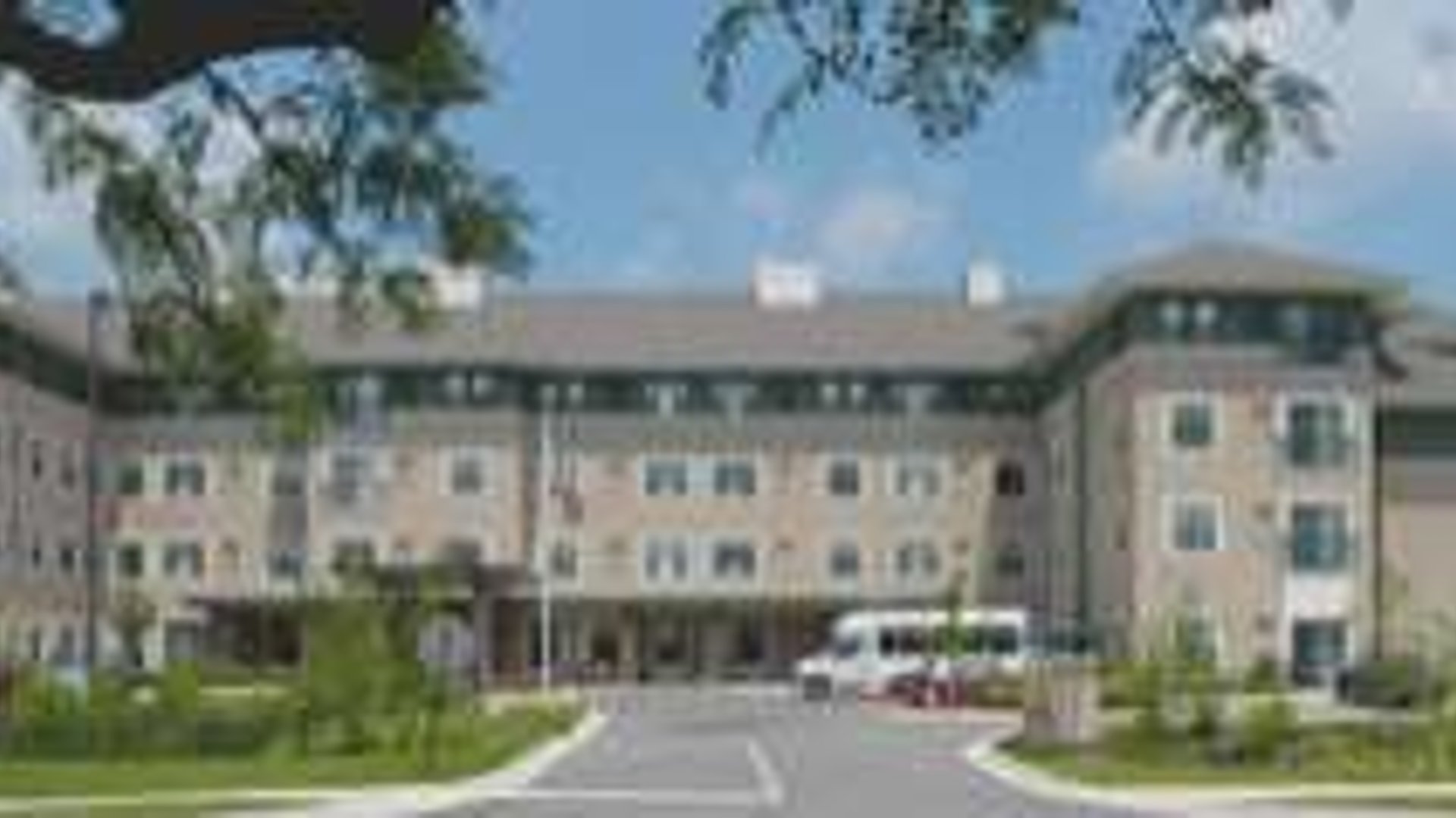 System.Collections.Generic.List`1[AFS.Common.Models.Photo] - Image 1