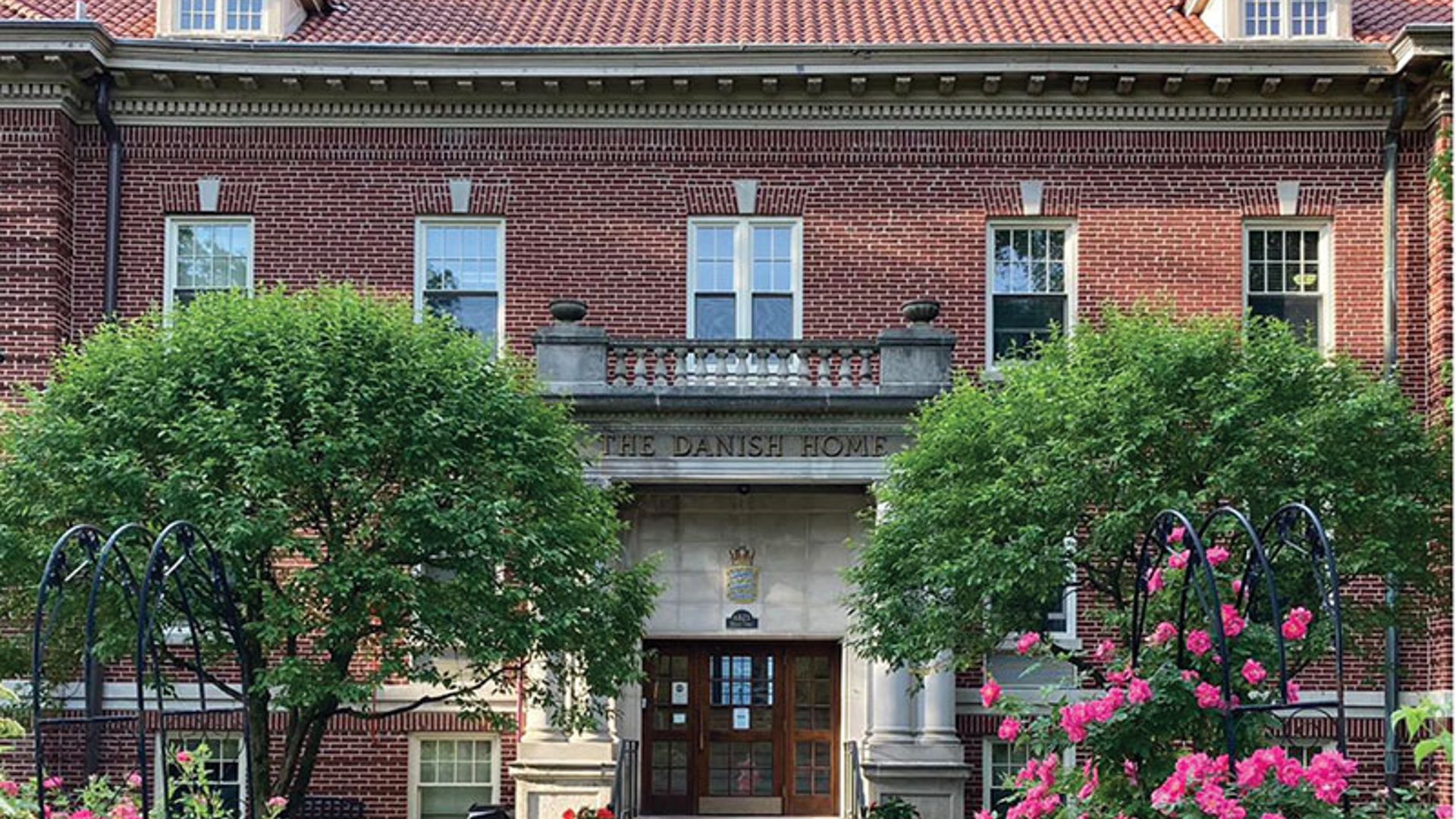 System.Collections.Generic.List`1[AFS.Common.Models.Photo] - Image 1