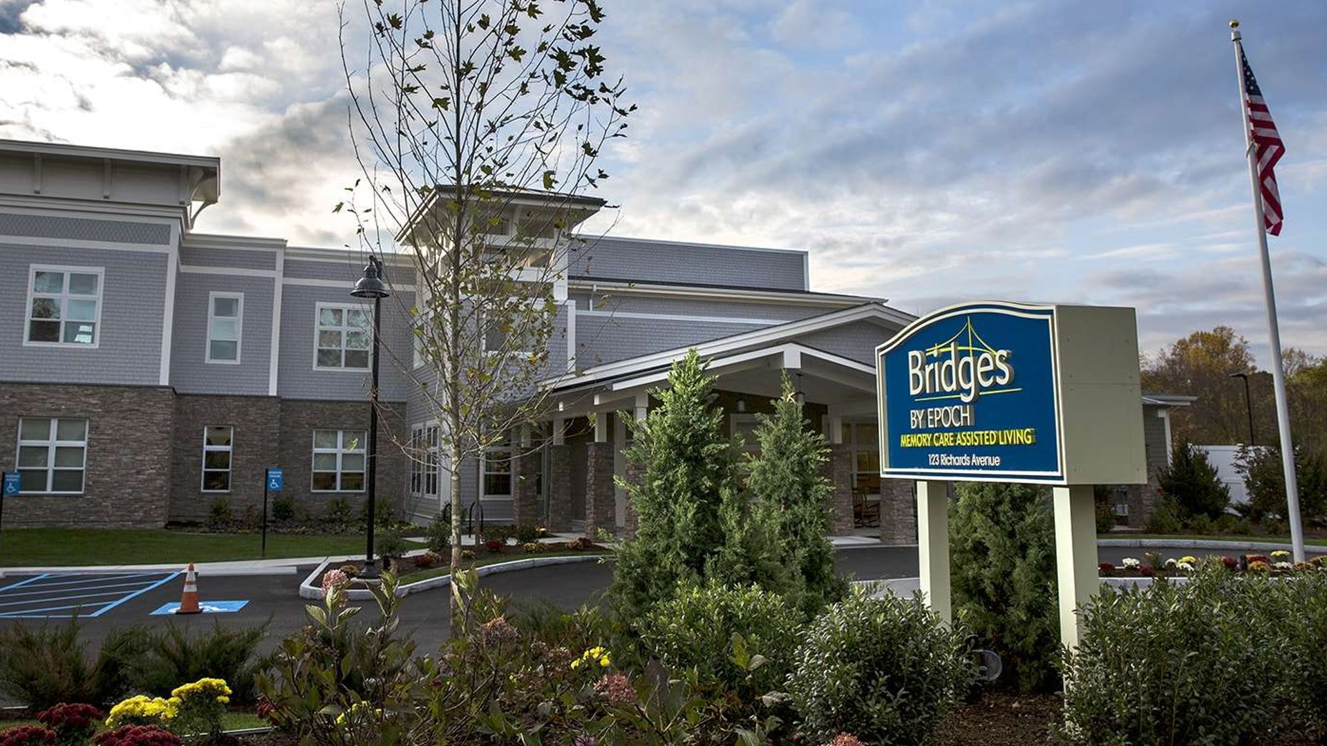 System.Collections.Generic.List`1[AFS.Common.Models.Photo] - Image 1