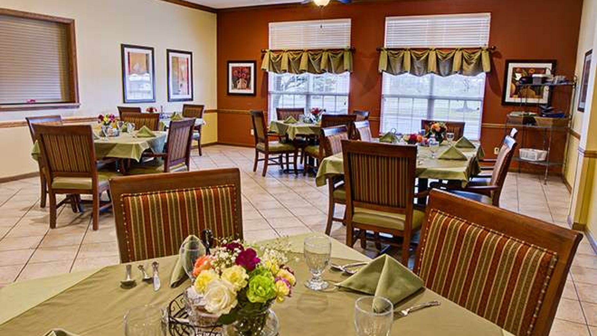 System.Collections.Generic.List`1[AFS.Common.Models.Photo] - Image 4