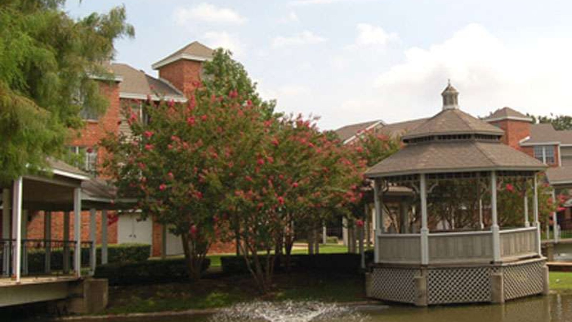 System.Collections.Generic.List`1[AFS.Common.Models.Photo] - Image 1