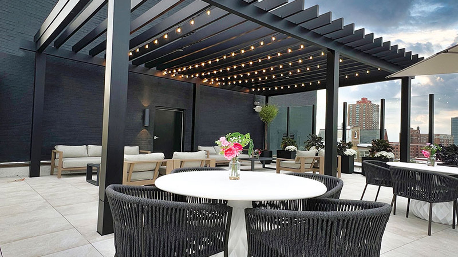 System.Collections.Generic.List`1[AFS.Common.Models.Photo] - Image 1