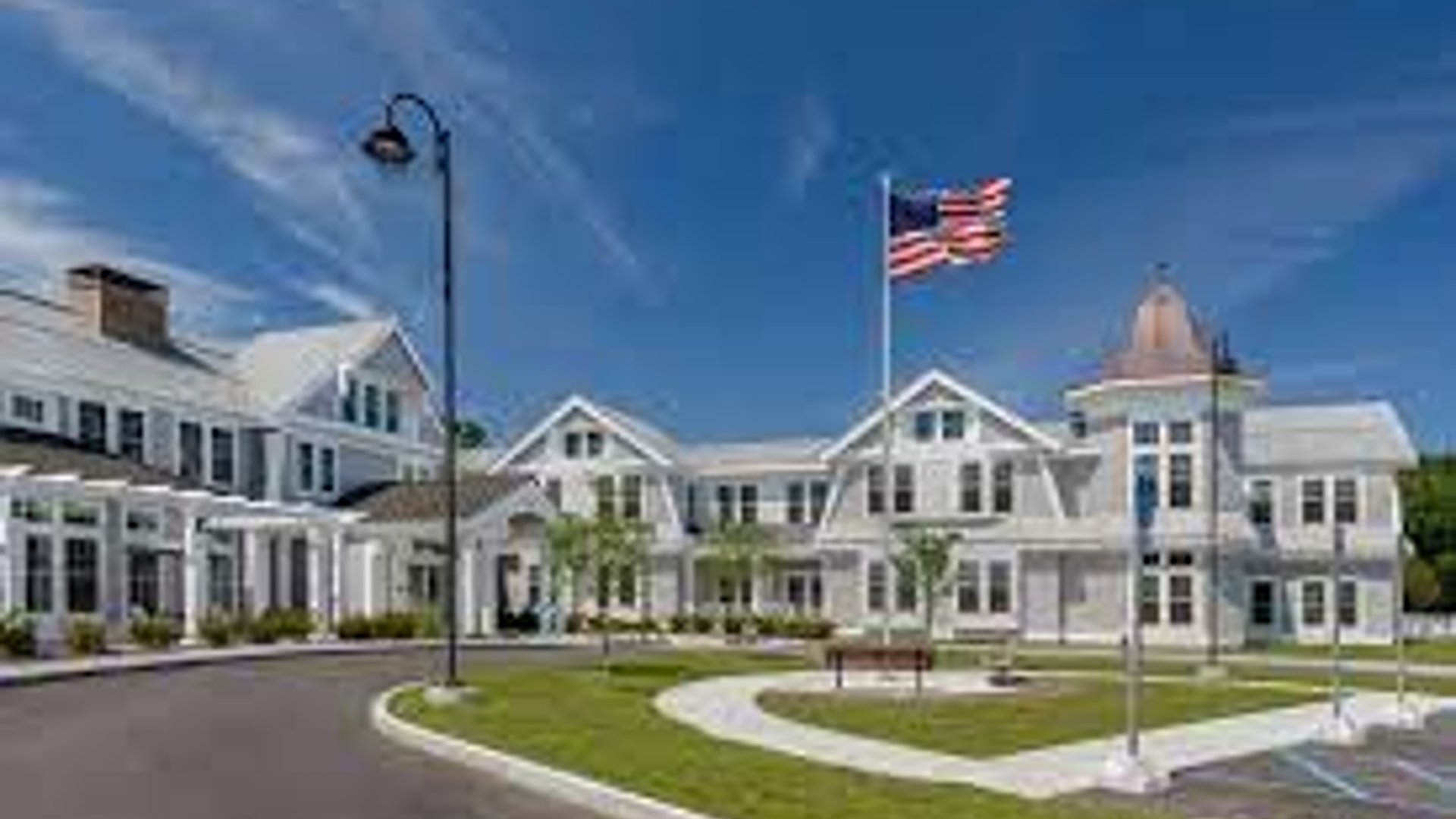 System.Collections.Generic.List`1[AFS.Common.Models.Photo] - Image 1