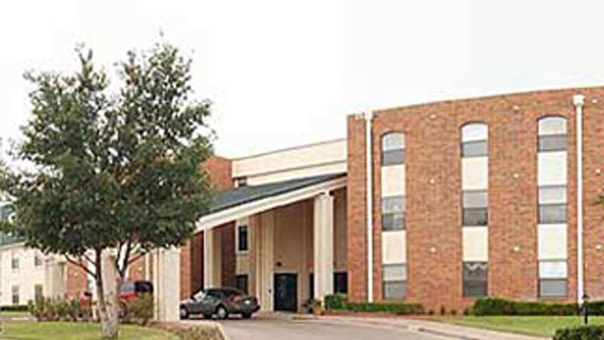 System.Collections.Generic.List`1[AFS.Common.Models.Photo] - Image 1