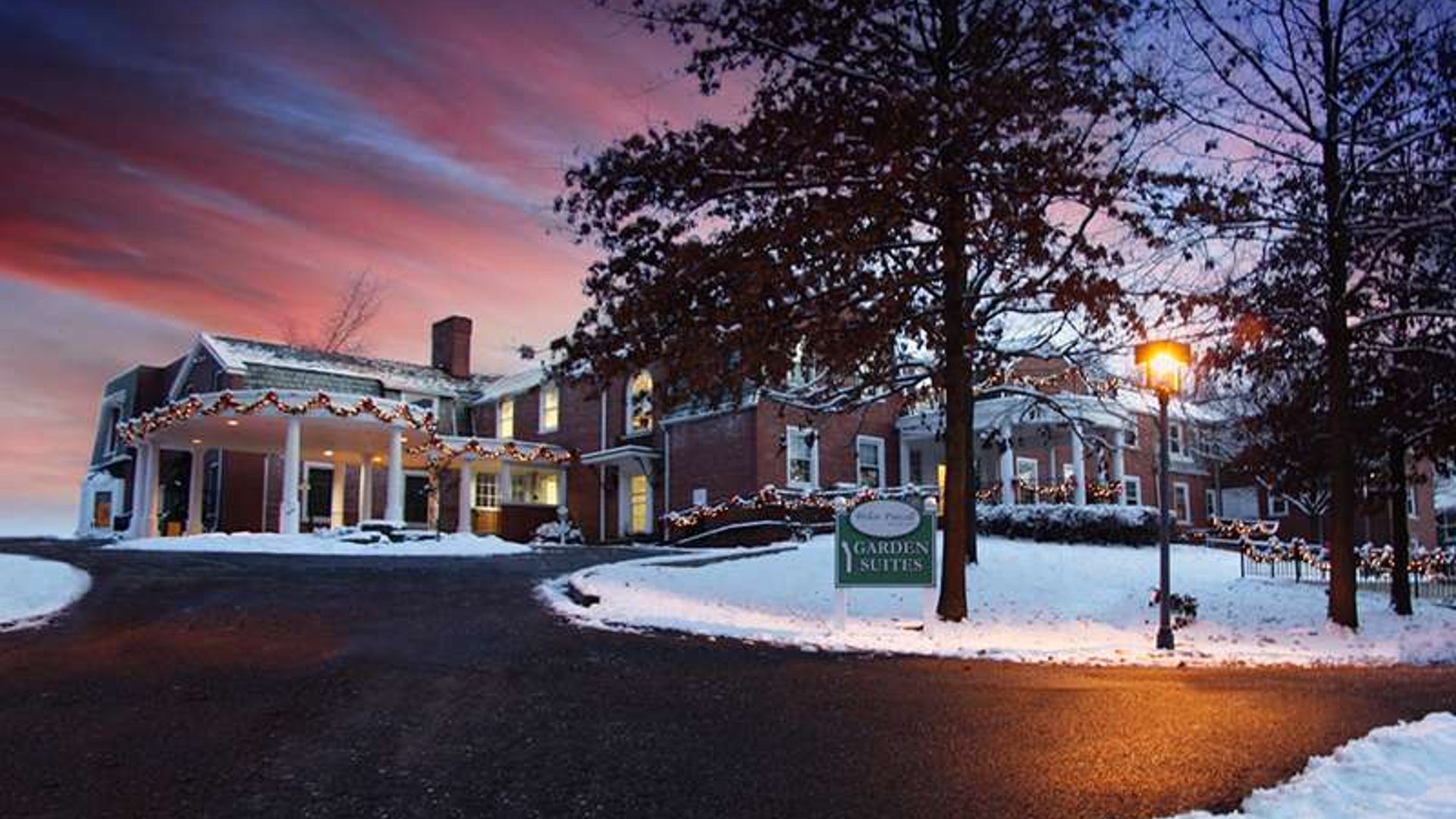 System.Collections.Generic.List`1[AFS.Common.Models.Photo] - Image 1