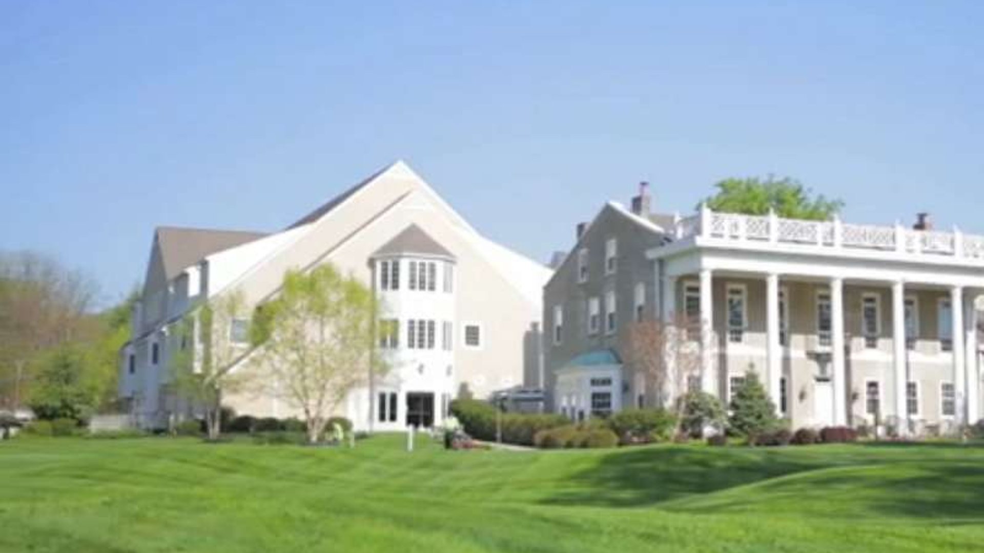 System.Collections.Generic.List`1[AFS.Common.Models.Photo] - Image 1