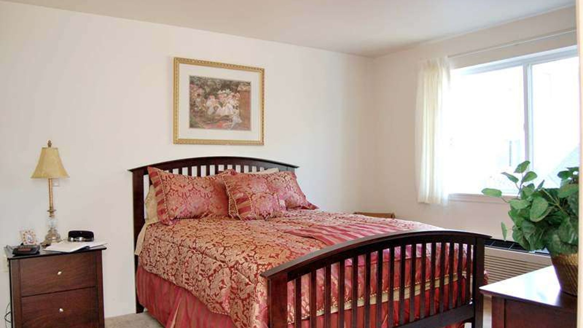 System.Collections.Generic.List`1[AFS.Common.Models.Photo] - Image 5