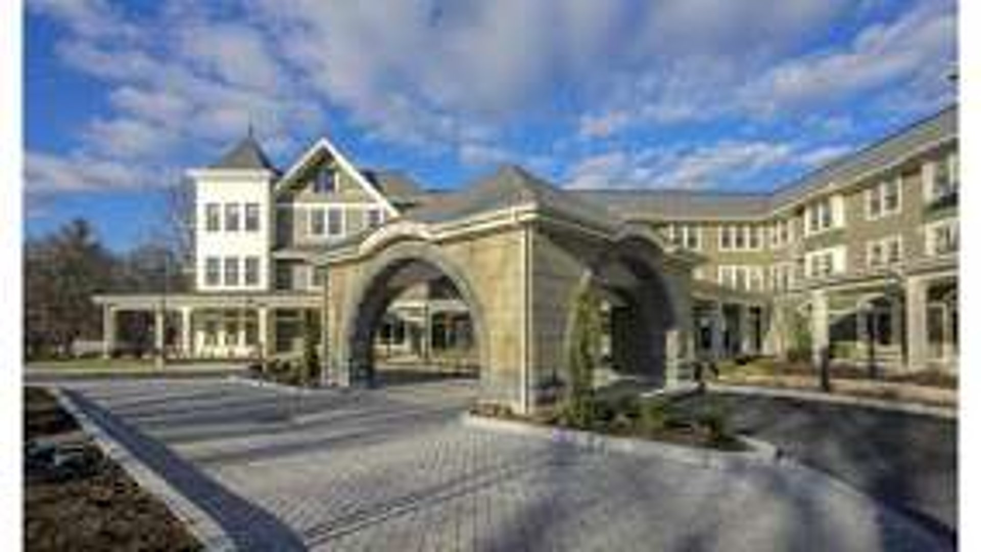 System.Collections.Generic.List`1[AFS.Common.Models.Photo] - Image 1