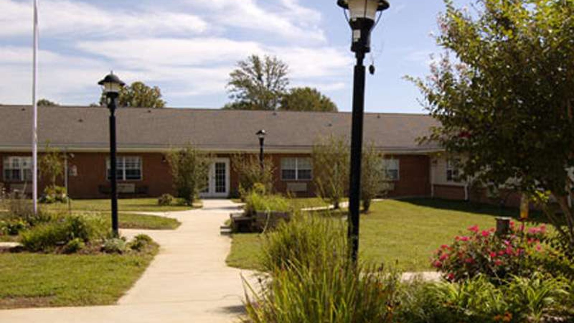 System.Collections.Generic.List`1[AFS.Common.Models.Photo] - Image 4