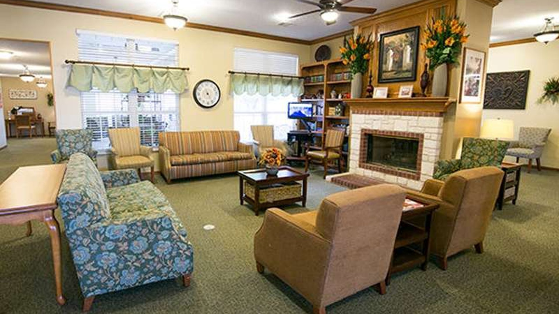 System.Collections.Generic.List`1[AFS.Common.Models.Photo] - Image 4