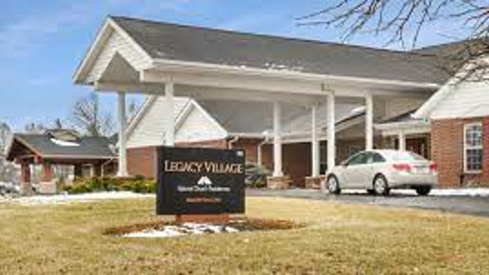 System.Collections.Generic.List`1[AFS.Common.Models.Photo] - Image 1