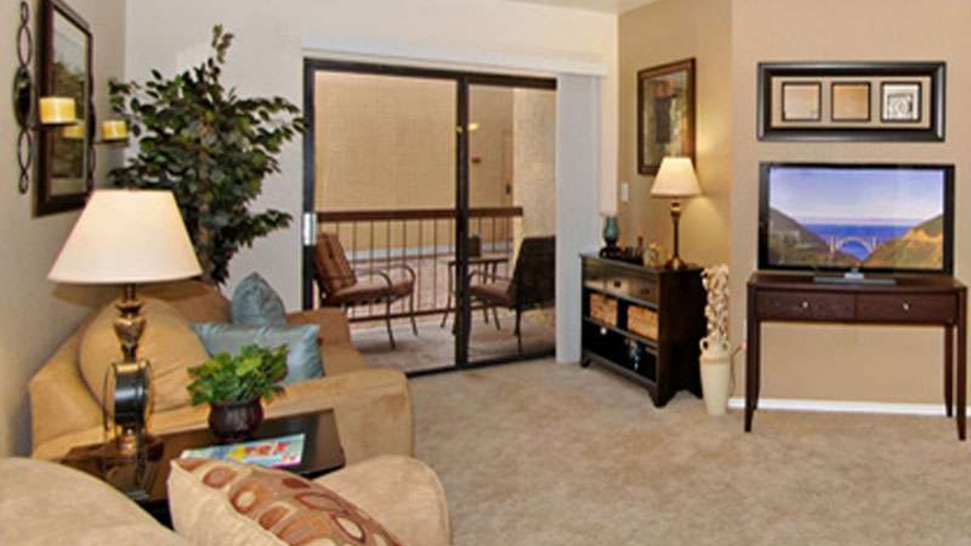 System.Collections.Generic.List`1[AFS.Common.Models.Photo] - Image 2