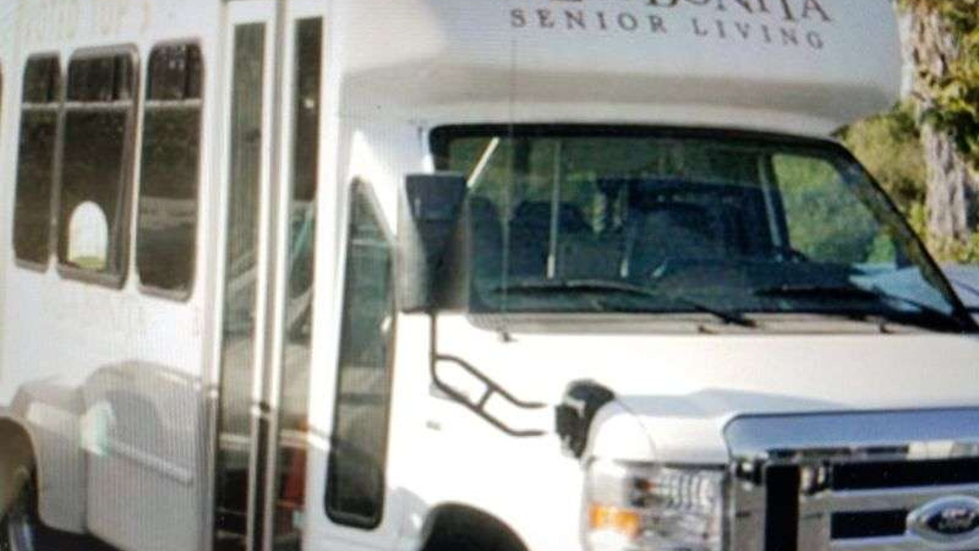 System.Collections.Generic.List`1[AFS.Common.Models.Photo] - Image 1