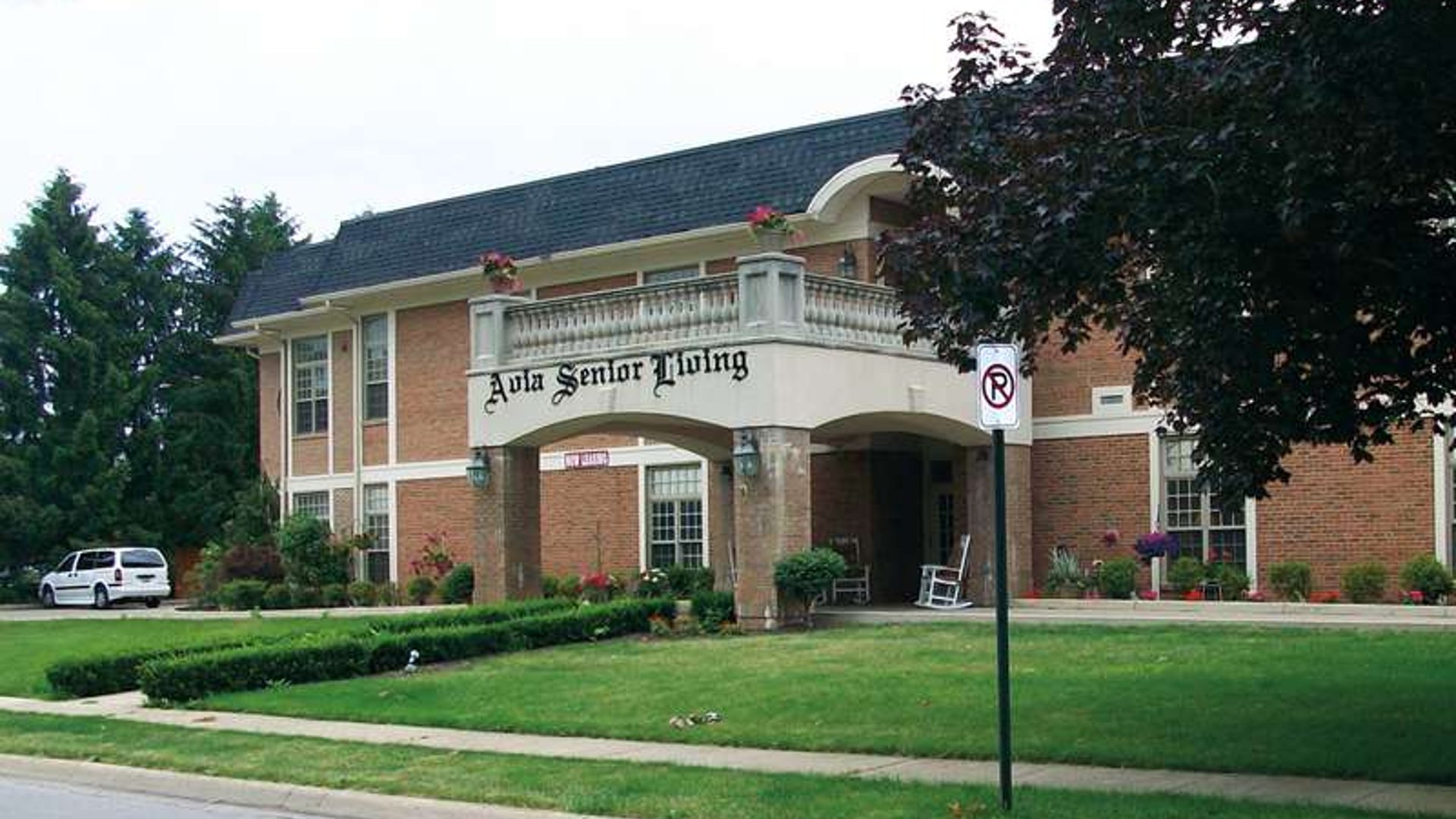 System.Collections.Generic.List`1[AFS.Common.Models.Photo] - Image 1