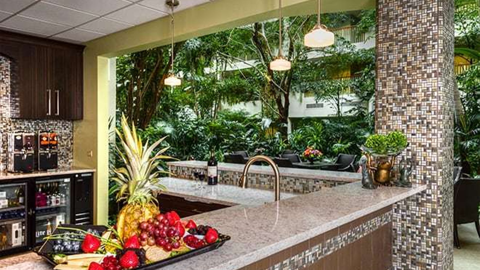 System.Collections.Generic.List`1[AFS.Common.Models.Photo] - Image 3