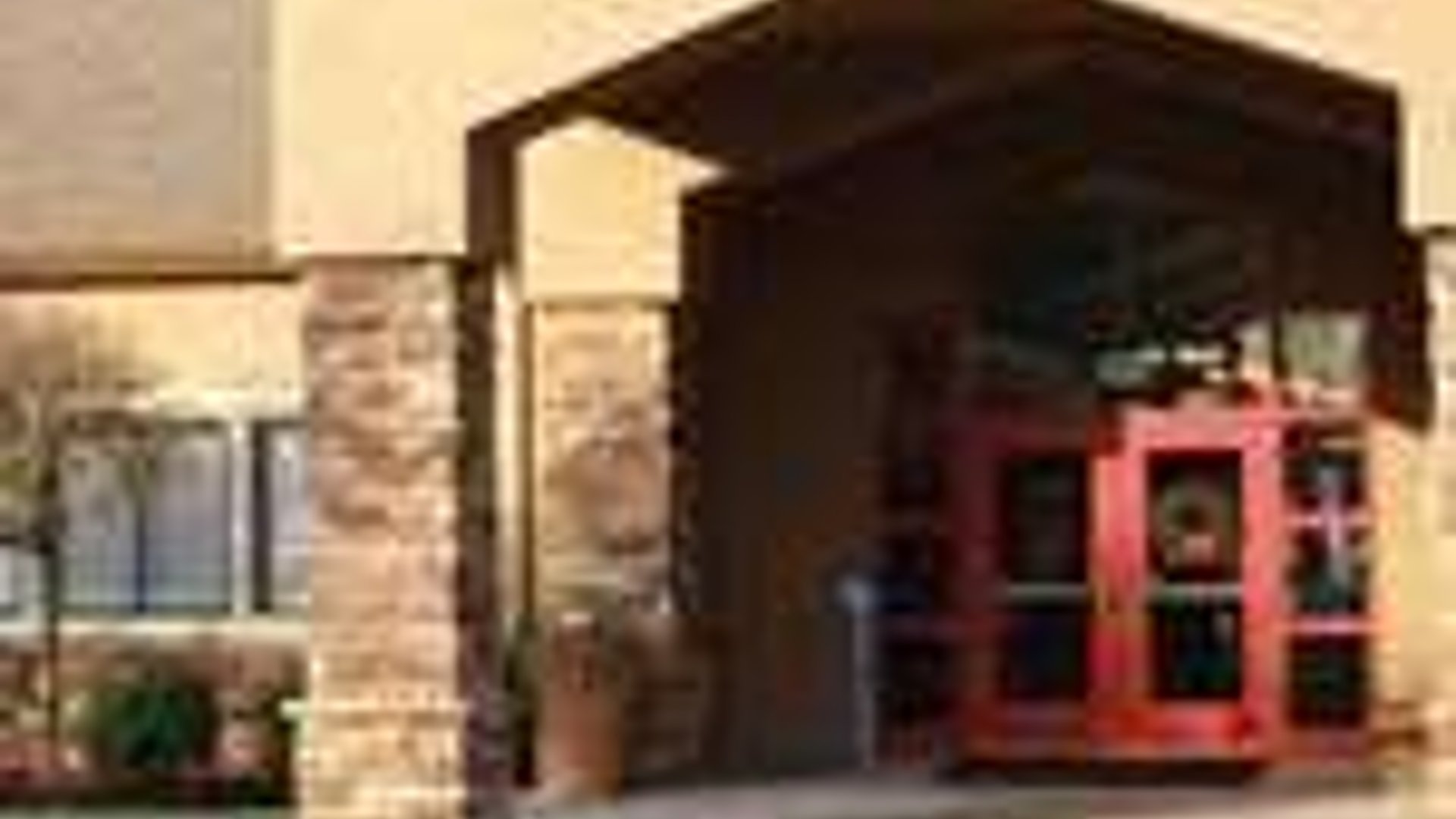 System.Collections.Generic.List`1[AFS.Common.Models.Photo] - Image 1