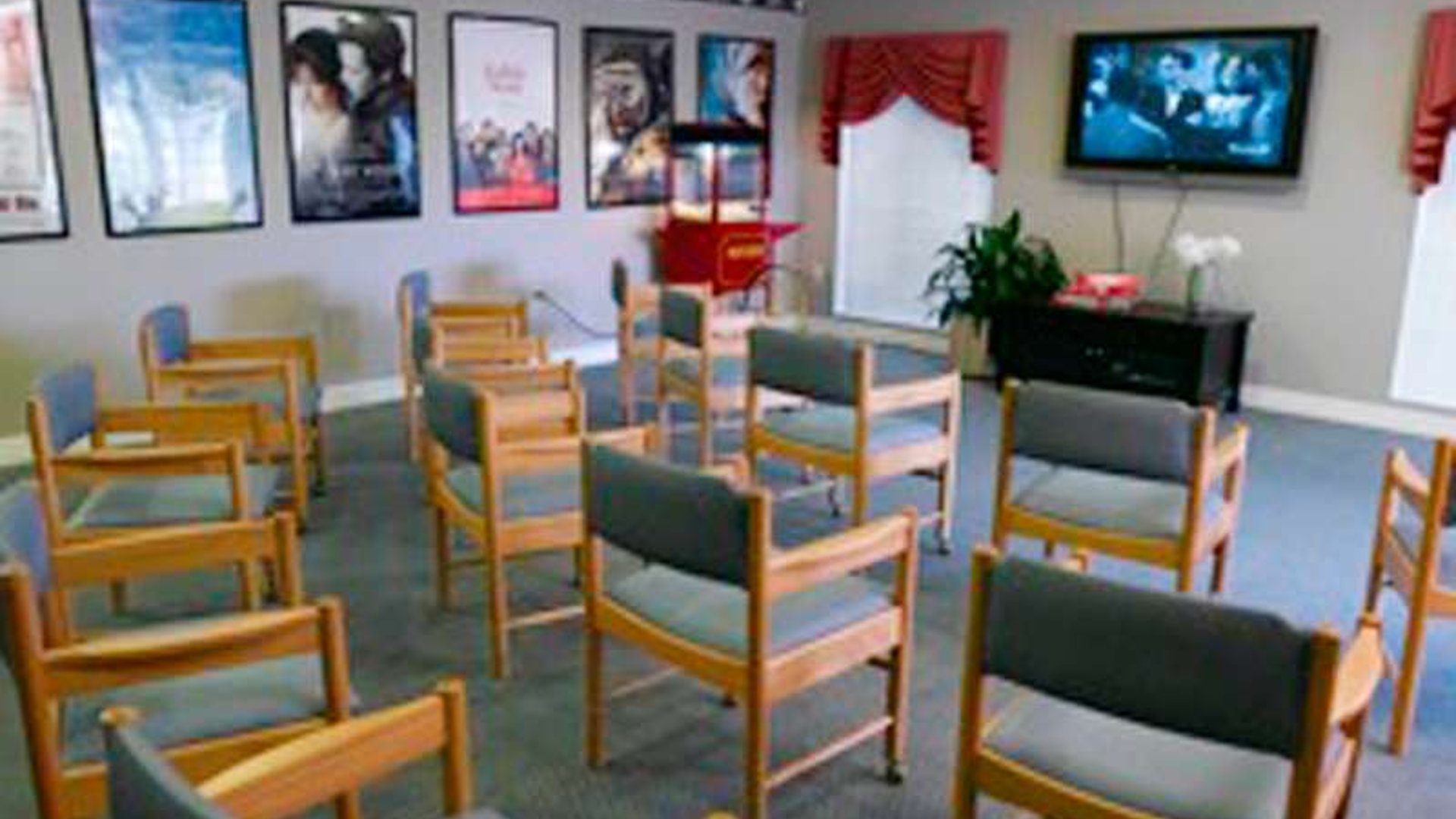 System.Collections.Generic.List`1[AFS.Common.Models.Photo] - Image 5