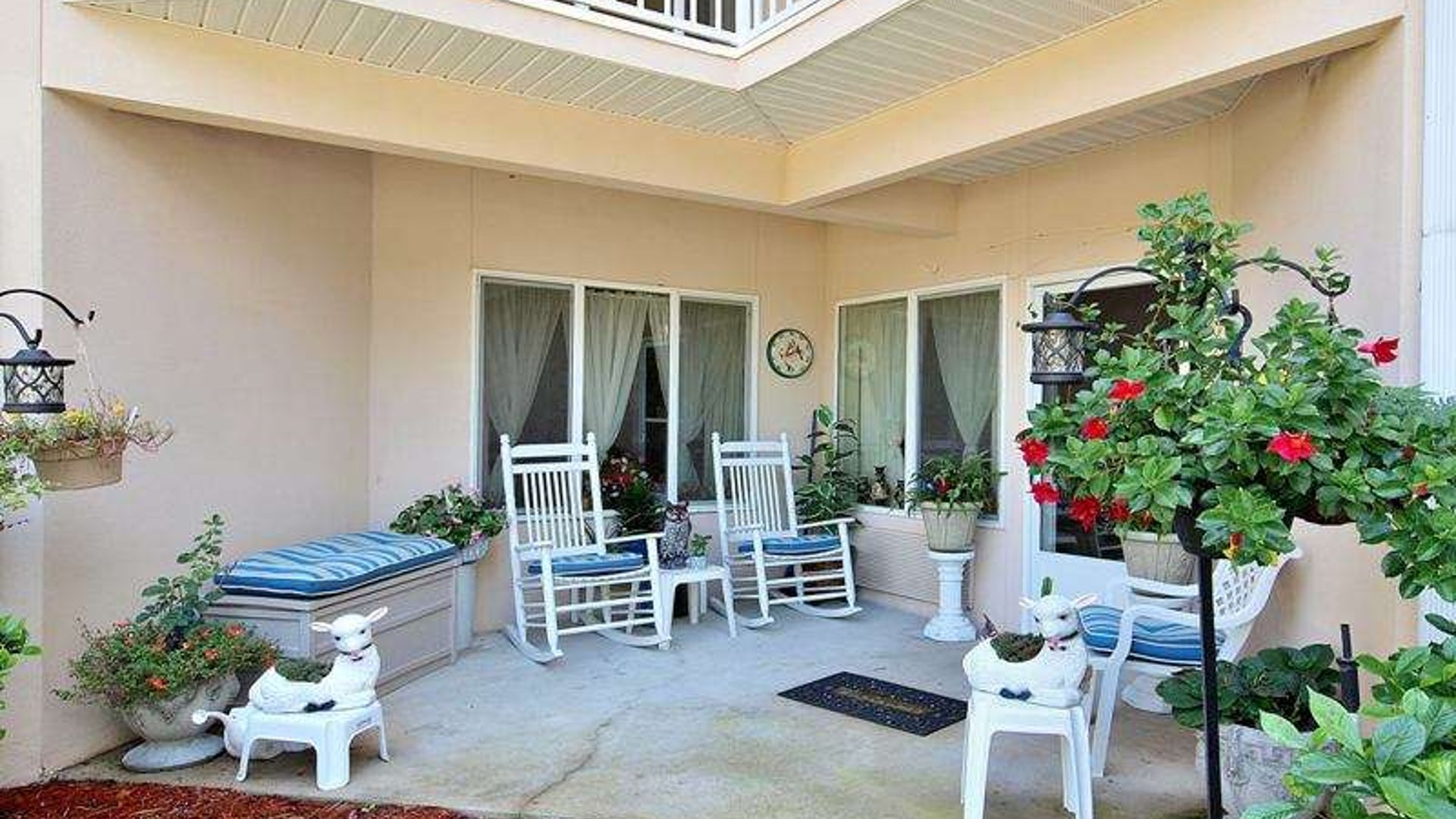 System.Collections.Generic.List`1[AFS.Common.Models.Photo] - Image 6