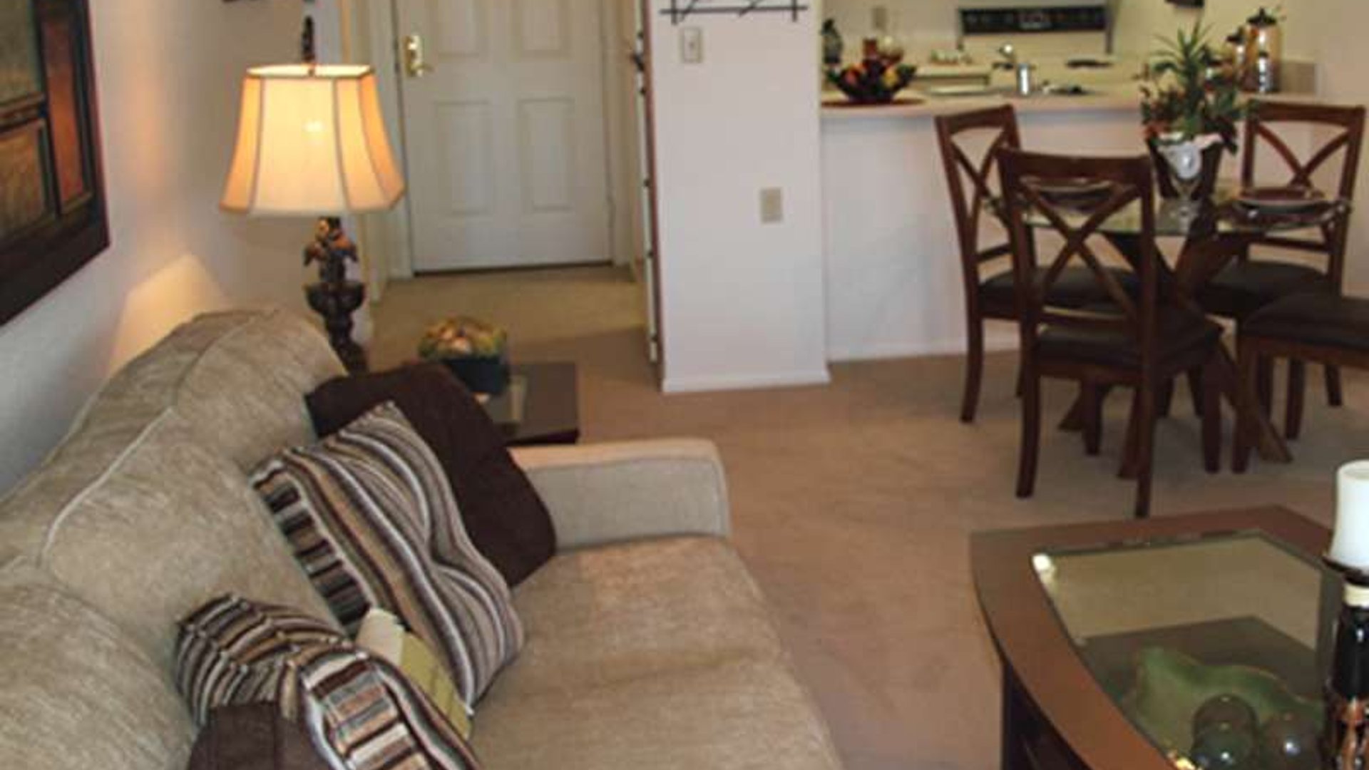 System.Collections.Generic.List`1[AFS.Common.Models.Photo] - Image 3