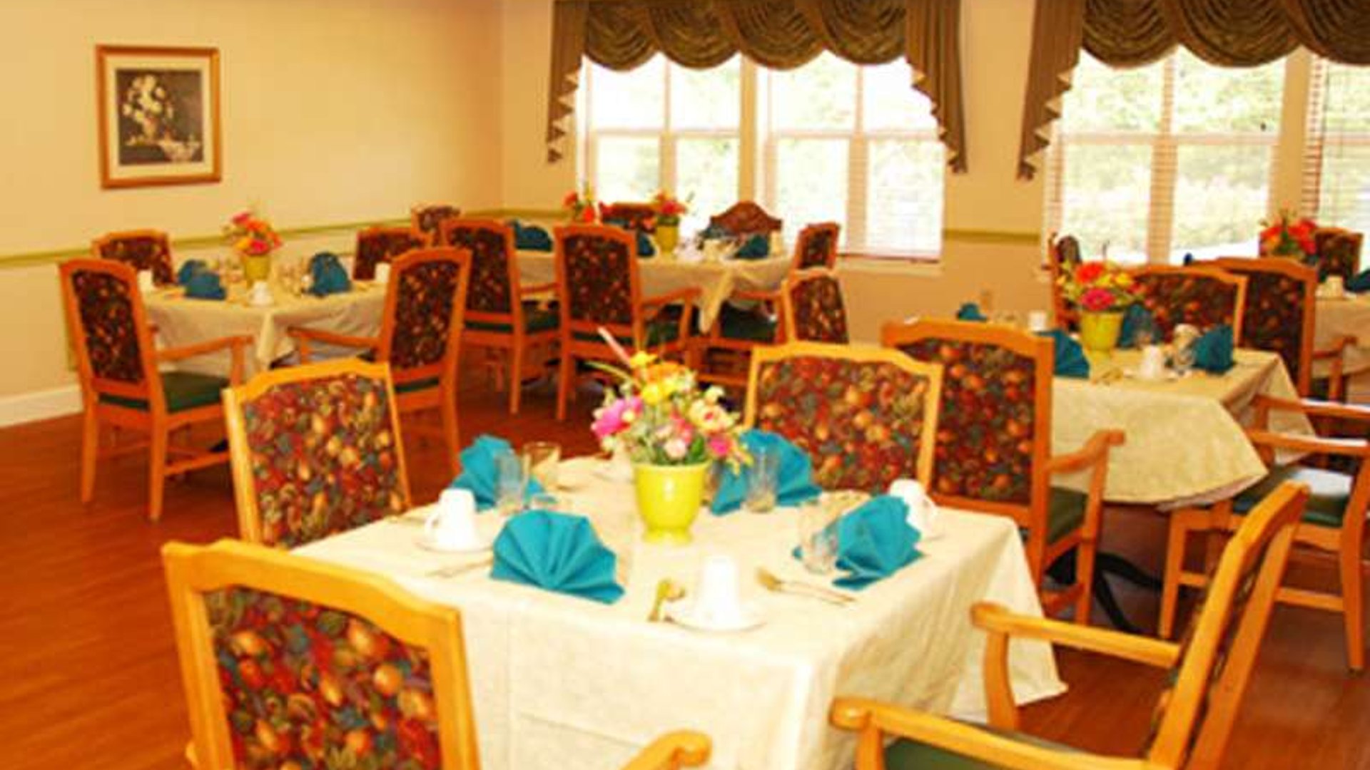 System.Collections.Generic.List`1[AFS.Common.Models.Photo] - Image 3