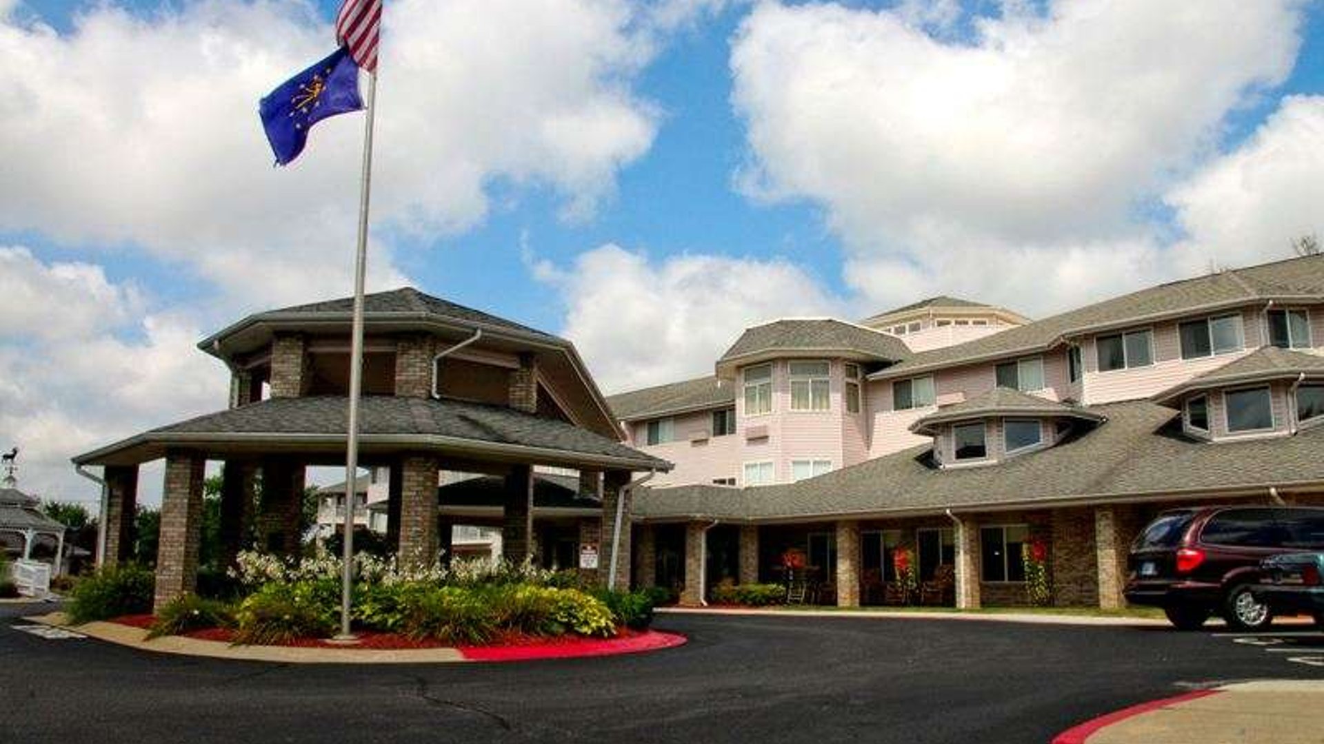 System.Collections.Generic.List`1[AFS.Common.Models.Photo] - Image 1