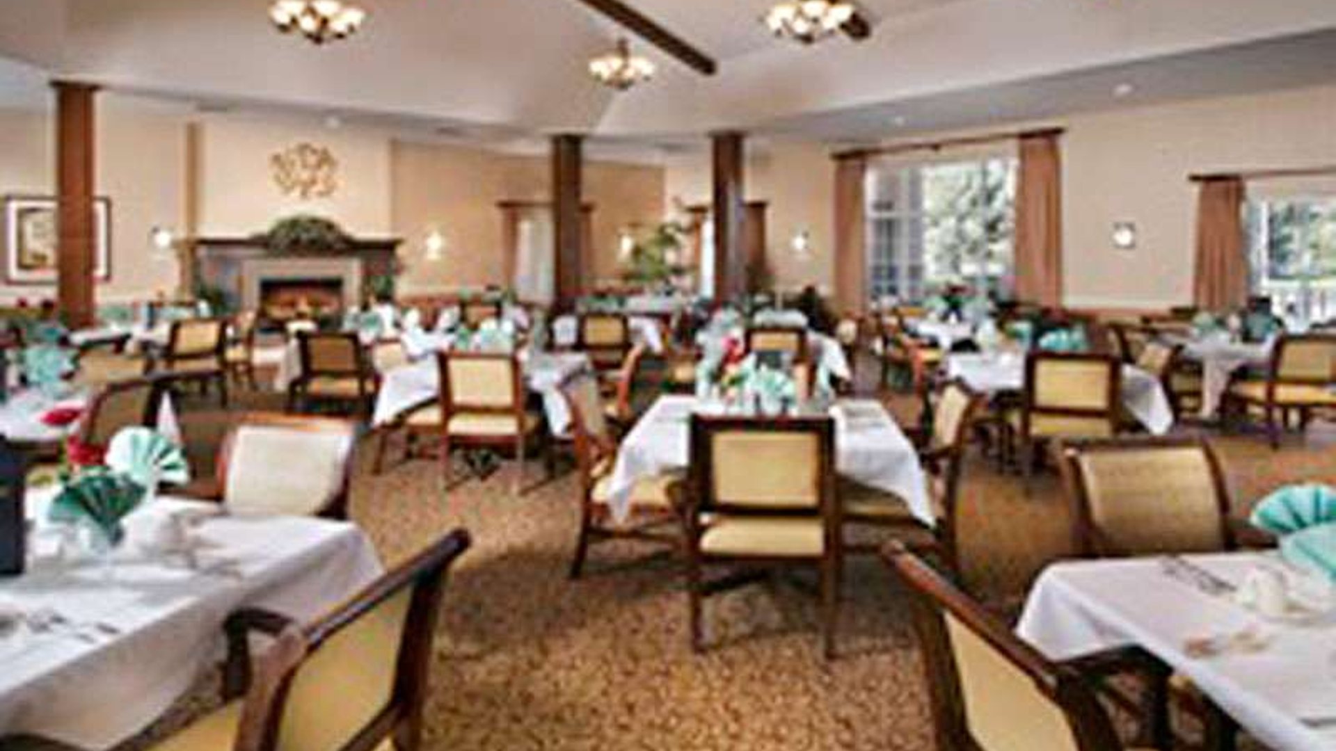 System.Collections.Generic.List`1[AFS.Common.Models.Photo] - Image 4