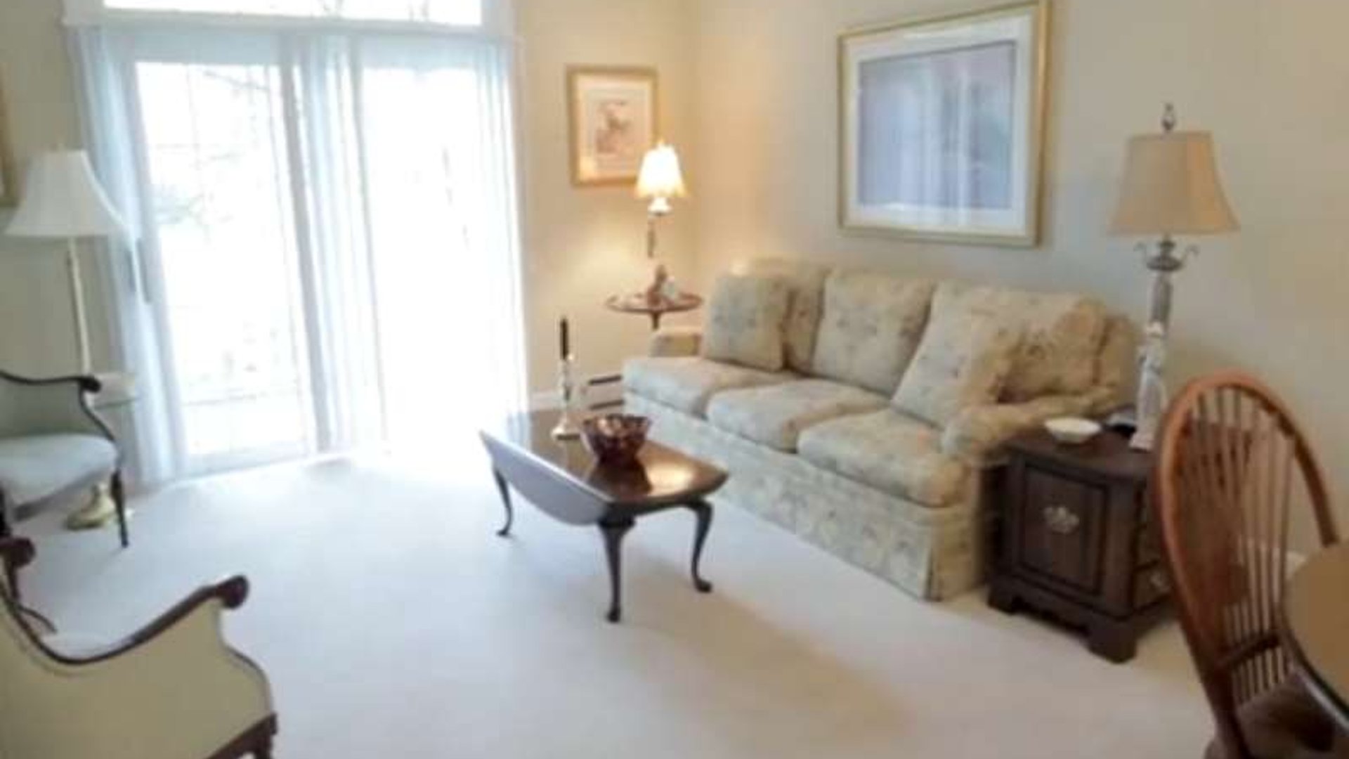 System.Collections.Generic.List`1[AFS.Common.Models.Photo] - Image 5