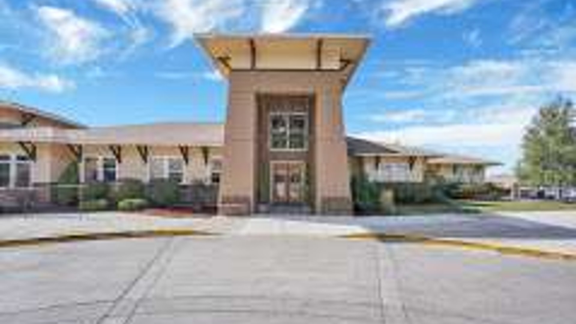 System.Collections.Generic.List`1[AFS.Common.Models.Photo] - Image 1