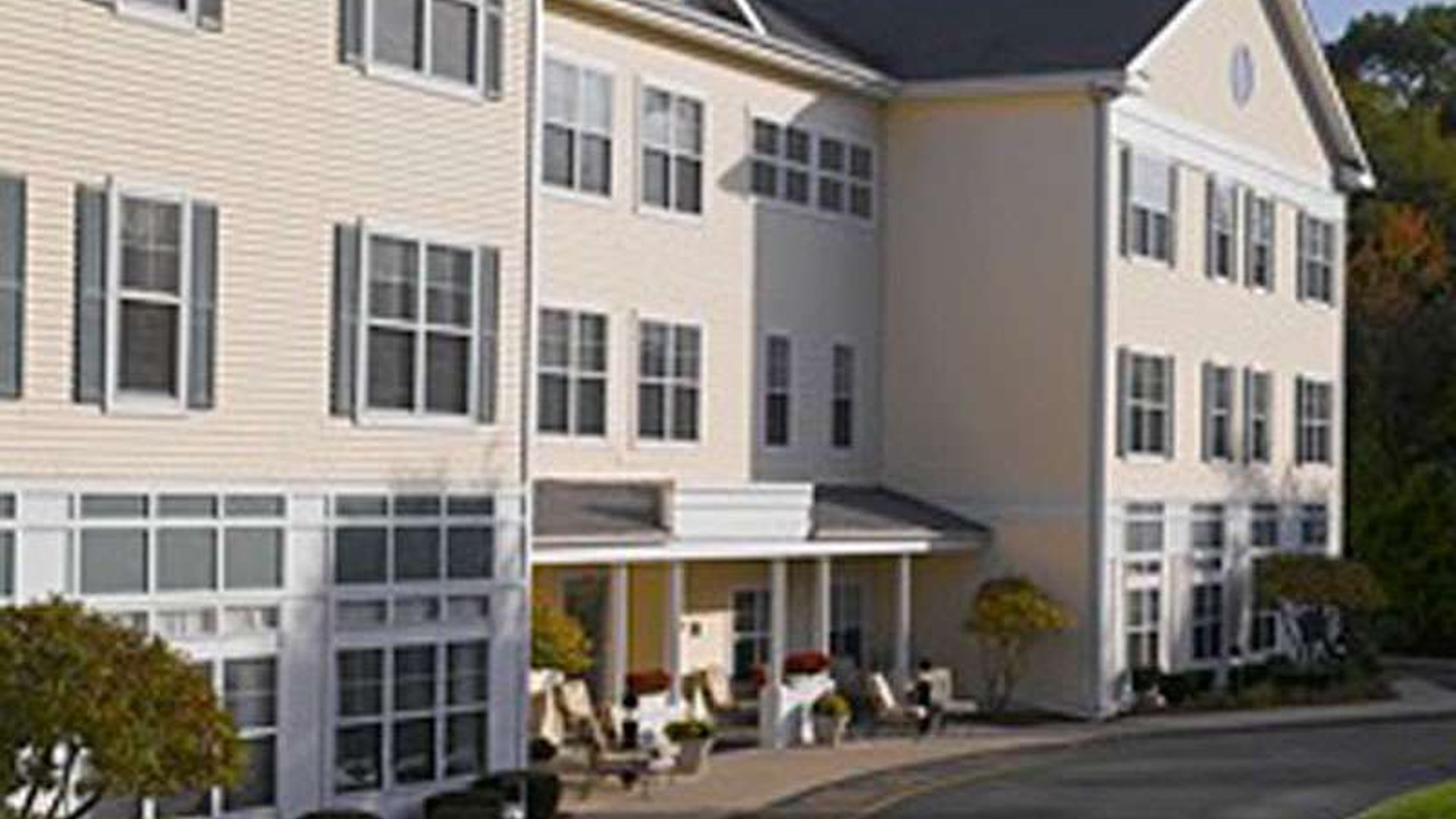 System.Collections.Generic.List`1[AFS.Common.Models.Photo] - Image 1