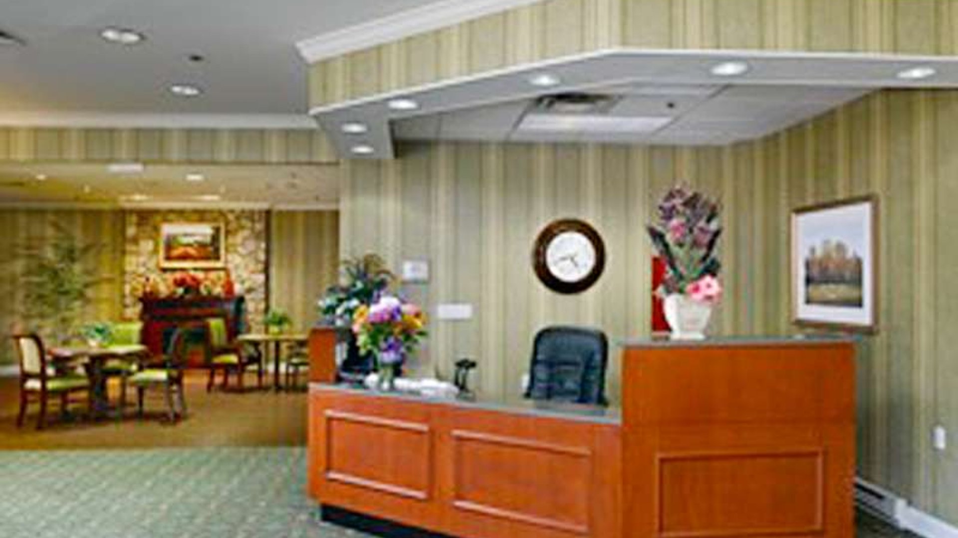 System.Collections.Generic.List`1[AFS.Common.Models.Photo] - Image 8