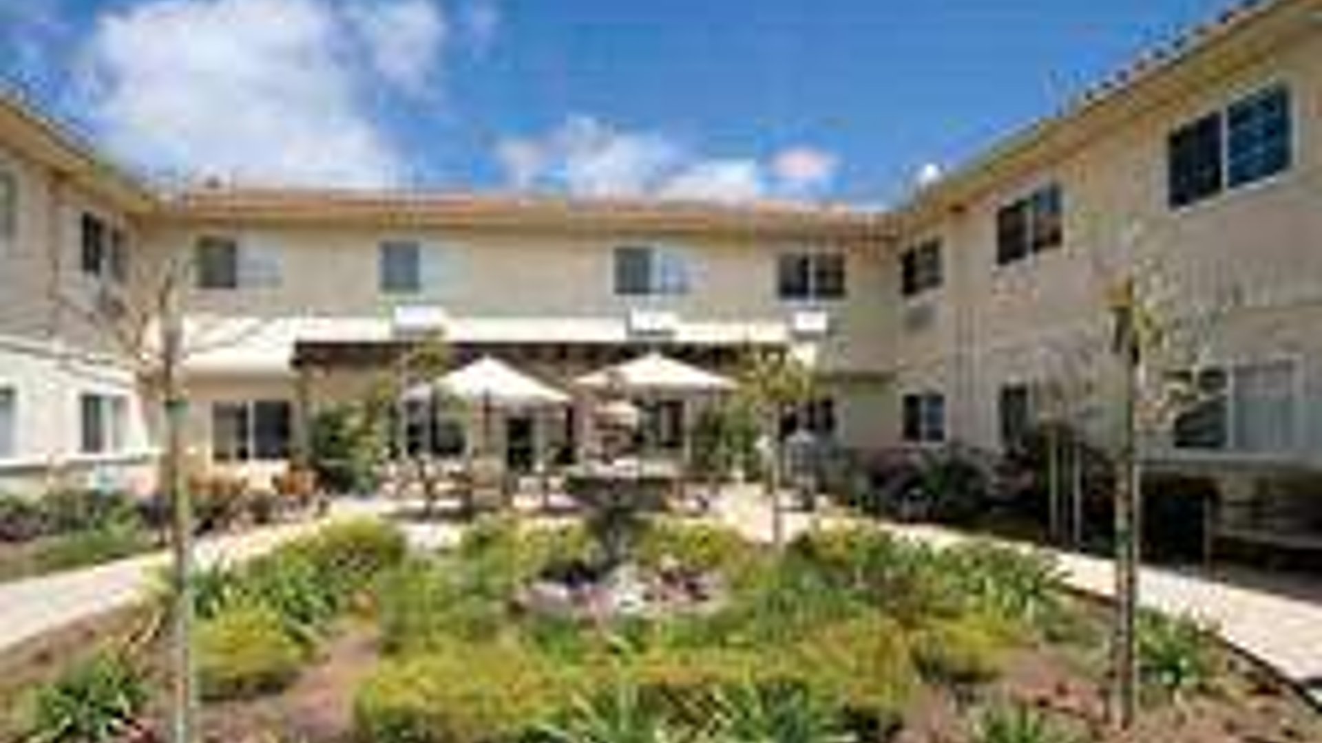 System.Collections.Generic.List`1[AFS.Common.Models.Photo] - Image 1