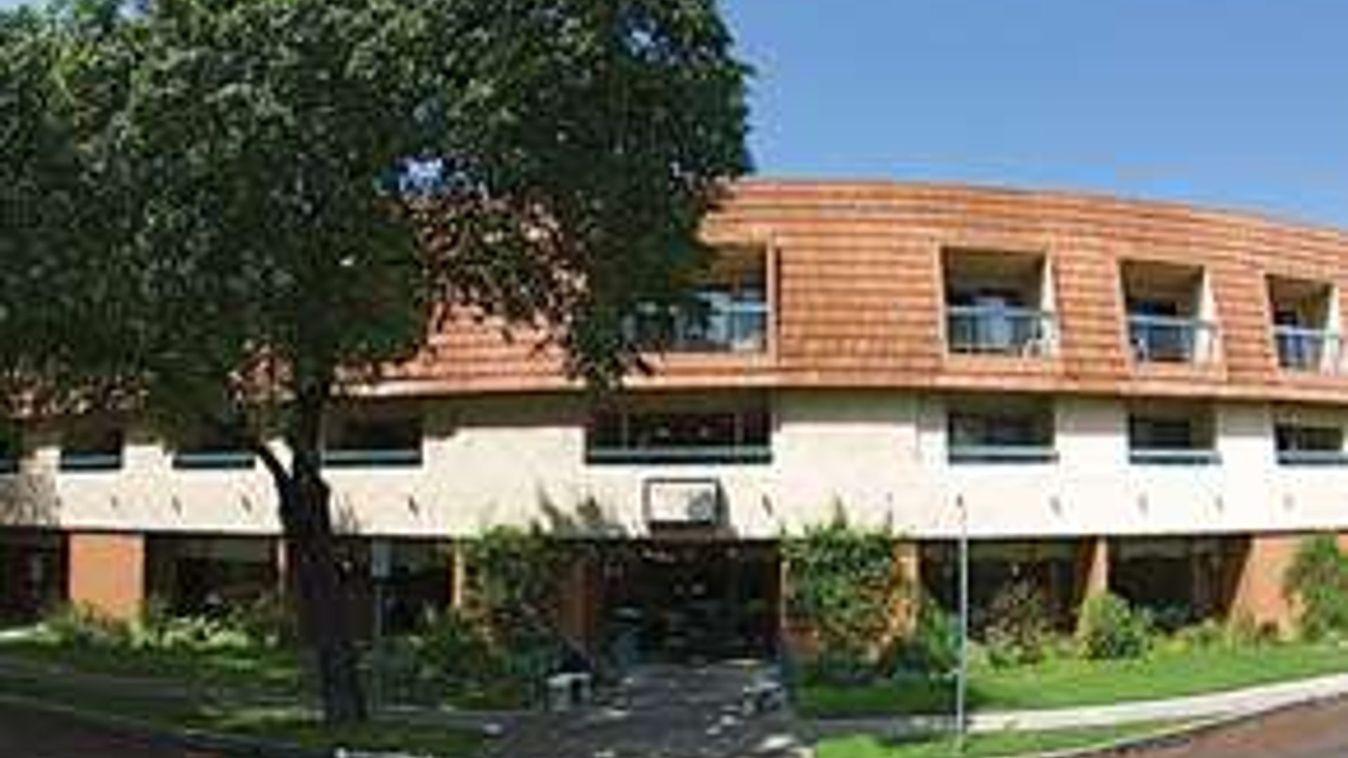 System.Collections.Generic.List`1[AFS.Common.Models.Photo] - Image 1