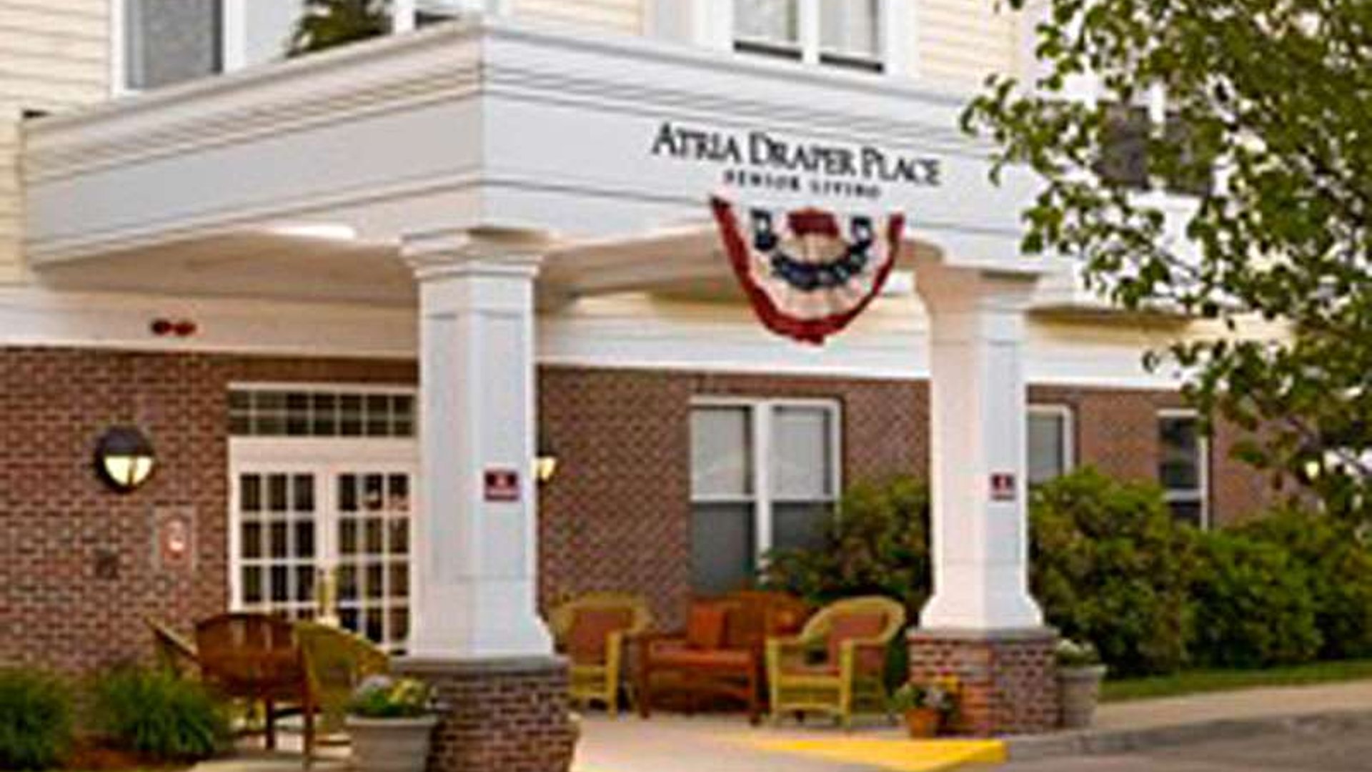 System.Collections.Generic.List`1[AFS.Common.Models.Photo] - Image 1