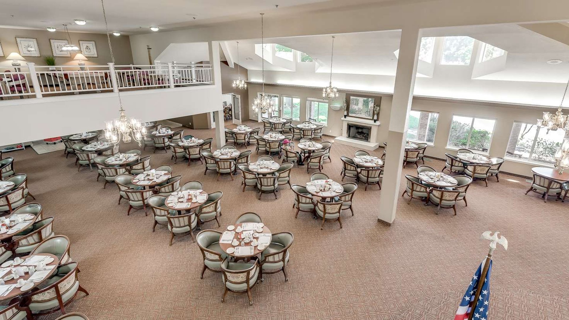 System.Collections.Generic.List`1[AFS.Common.Models.Photo] - Image 2