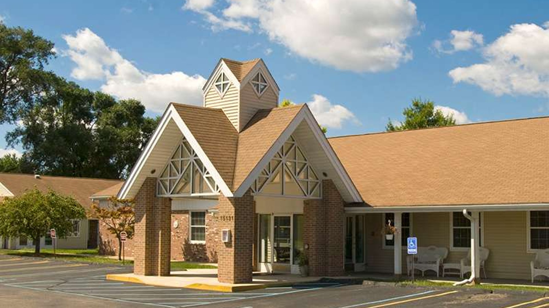 System.Collections.Generic.List`1[AFS.Common.Models.Photo] - Image 1