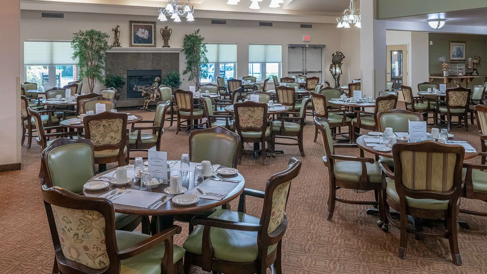 System.Collections.Generic.List`1[AFS.Common.Models.Photo] - Image 2