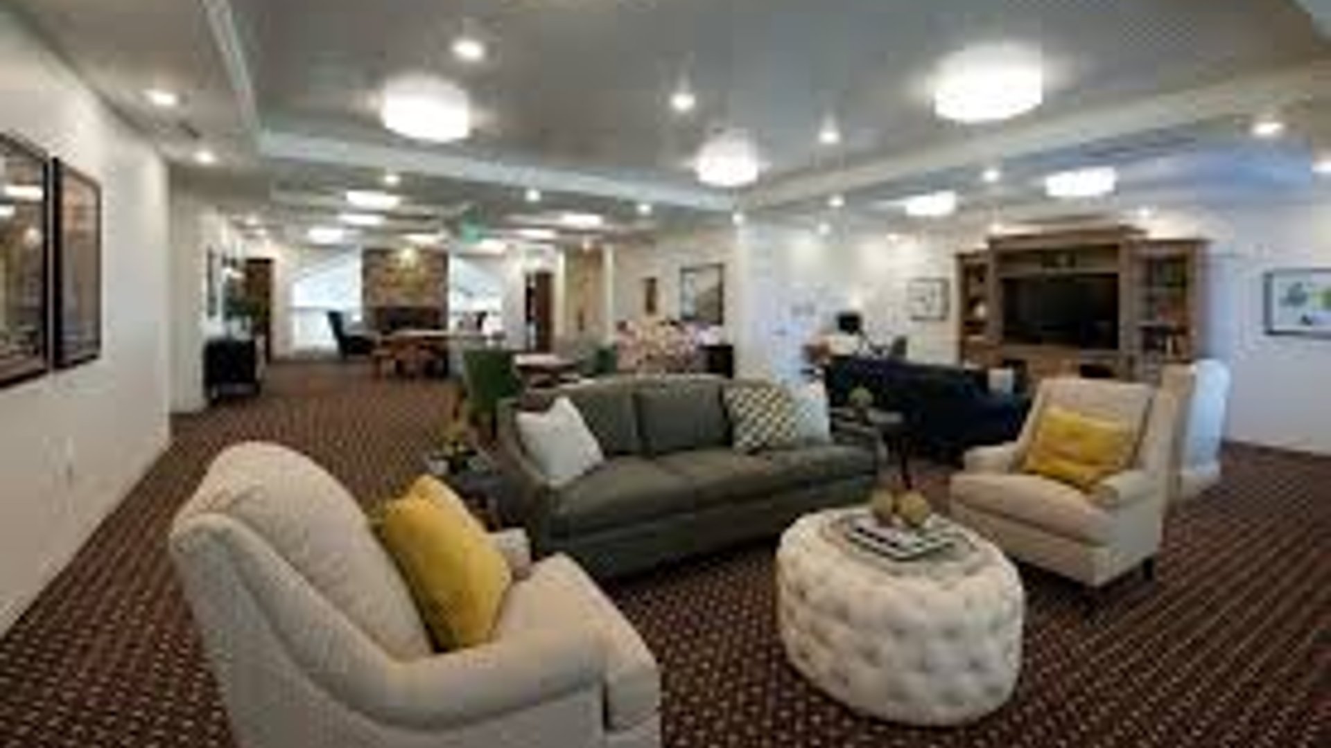 System.Collections.Generic.List`1[AFS.Common.Models.Photo] - Image 2